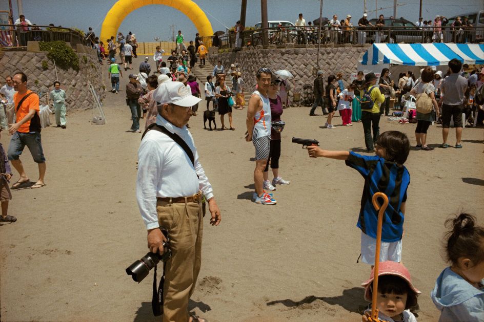 From the series and book, In Color In Japan © Shin Noguchi