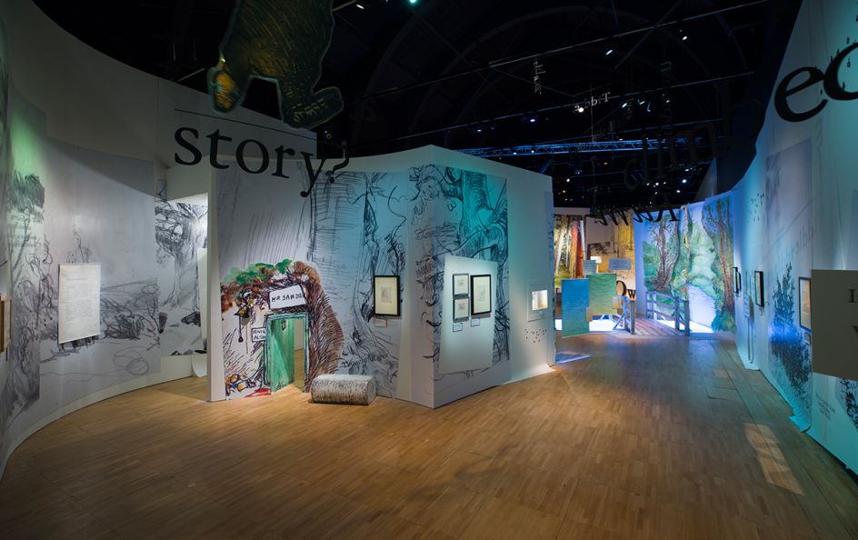 Winnie the-Pooh Exploring a Classic (c) Victoria and Albert-Museum, London