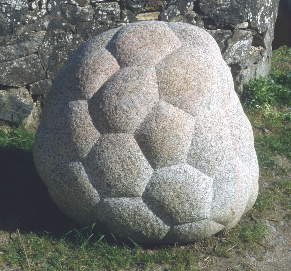 Peter Randall-Page, Sum of the Parts, 2001. Courtesy of the artist