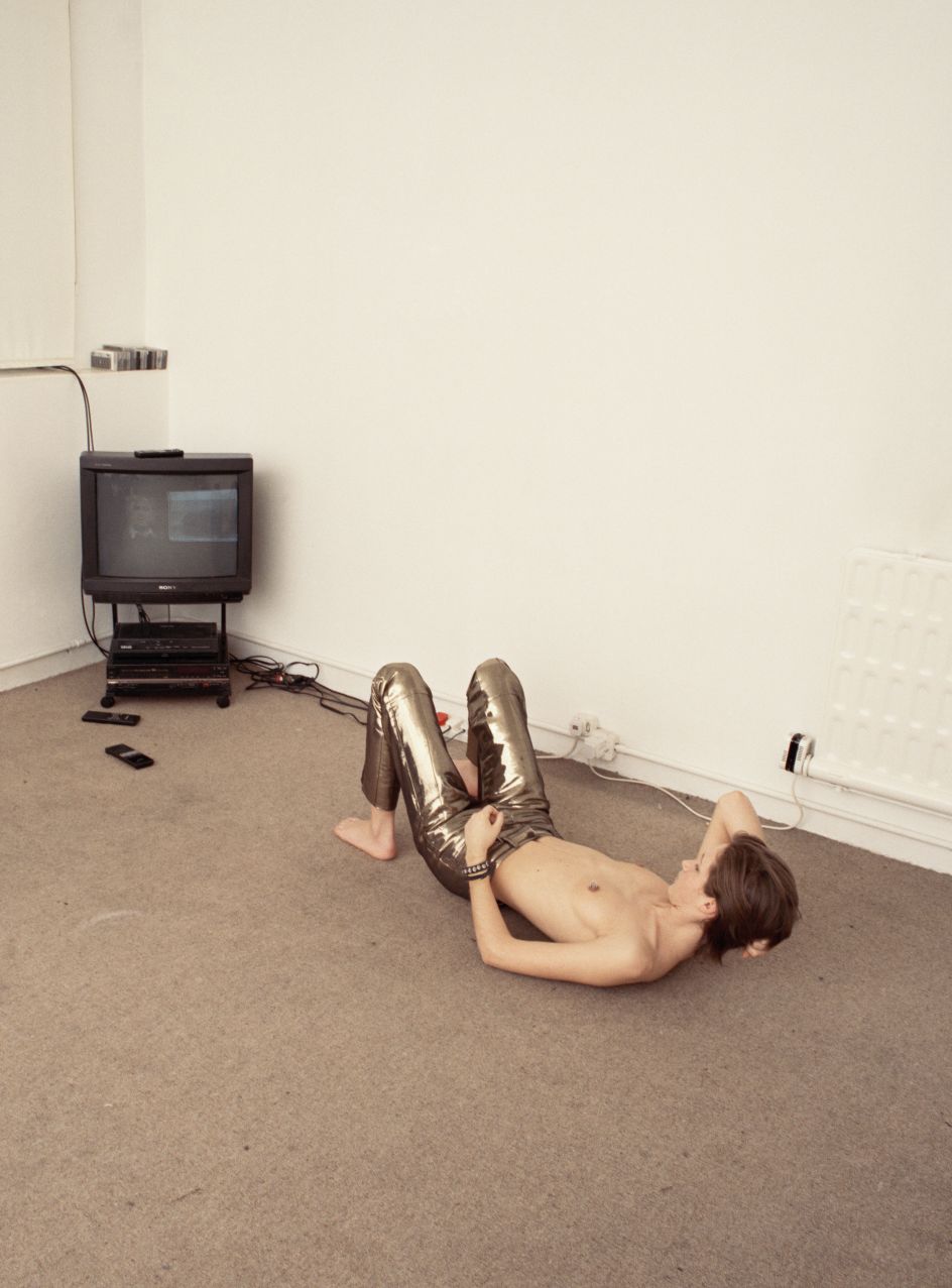 Rose in gold trousers, THE FACE magazine ‘England’s dreaming’, 1993 © The Corinne Day Archive Courtesy The Corinne Day Archive