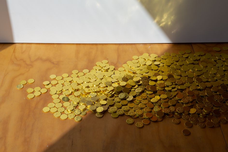 The Booty, 2022 © Emma Stern