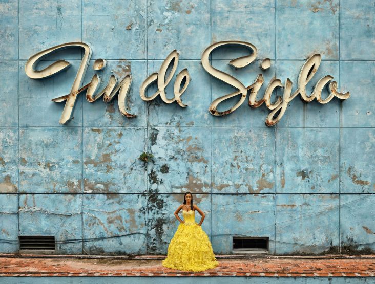 Daniela Lucrecia Márquez Rivero, La Habana, Centro Habana, Colón, Tacón, 2015 framed chromogenic print mounted to Alu-Dibond paper: 70 7/8 x 91 5/16 inches (180 x 232 cm) framed: 72 7/16 x 92 15/16 x 2 3/16 inches (184 x 236 x 5.5 cm) edition of 5 with 2 APs © Frank Thiel / VG Bild-Kunst, Bonn Courtesy: Sean Kelly, New York. All images courtesy of Sean Kelly, New York