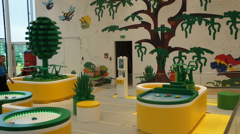 LEGO® House: Yellow Zone – Play with emotions