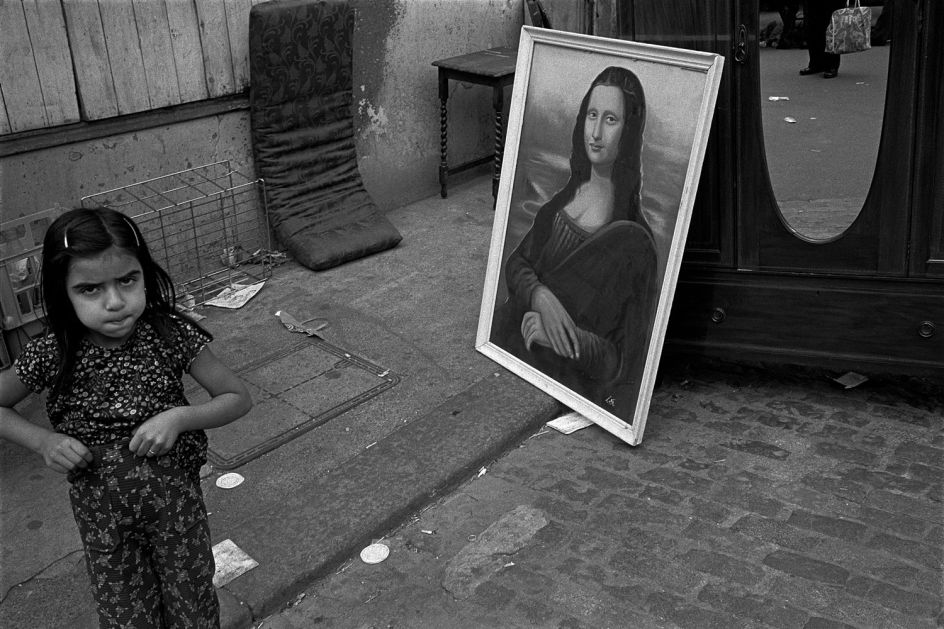 Cheshire Street, London E2, 1975 © Paul Trevor
