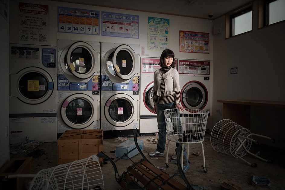 Rieko Matsumotoest at a laundry in Namie