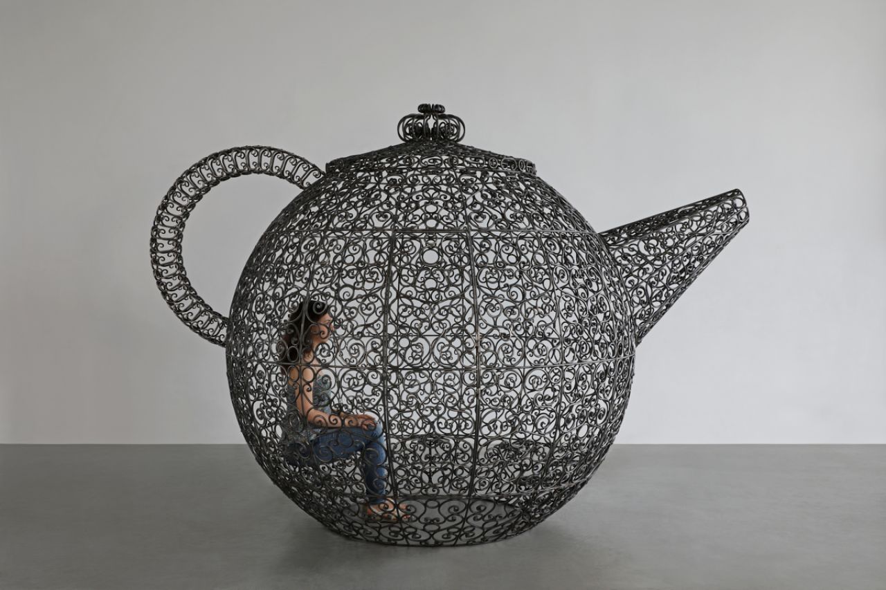 Joana Vasconcelos, Te Danzante, 2018. Photo © Unidade Infinita Projectos