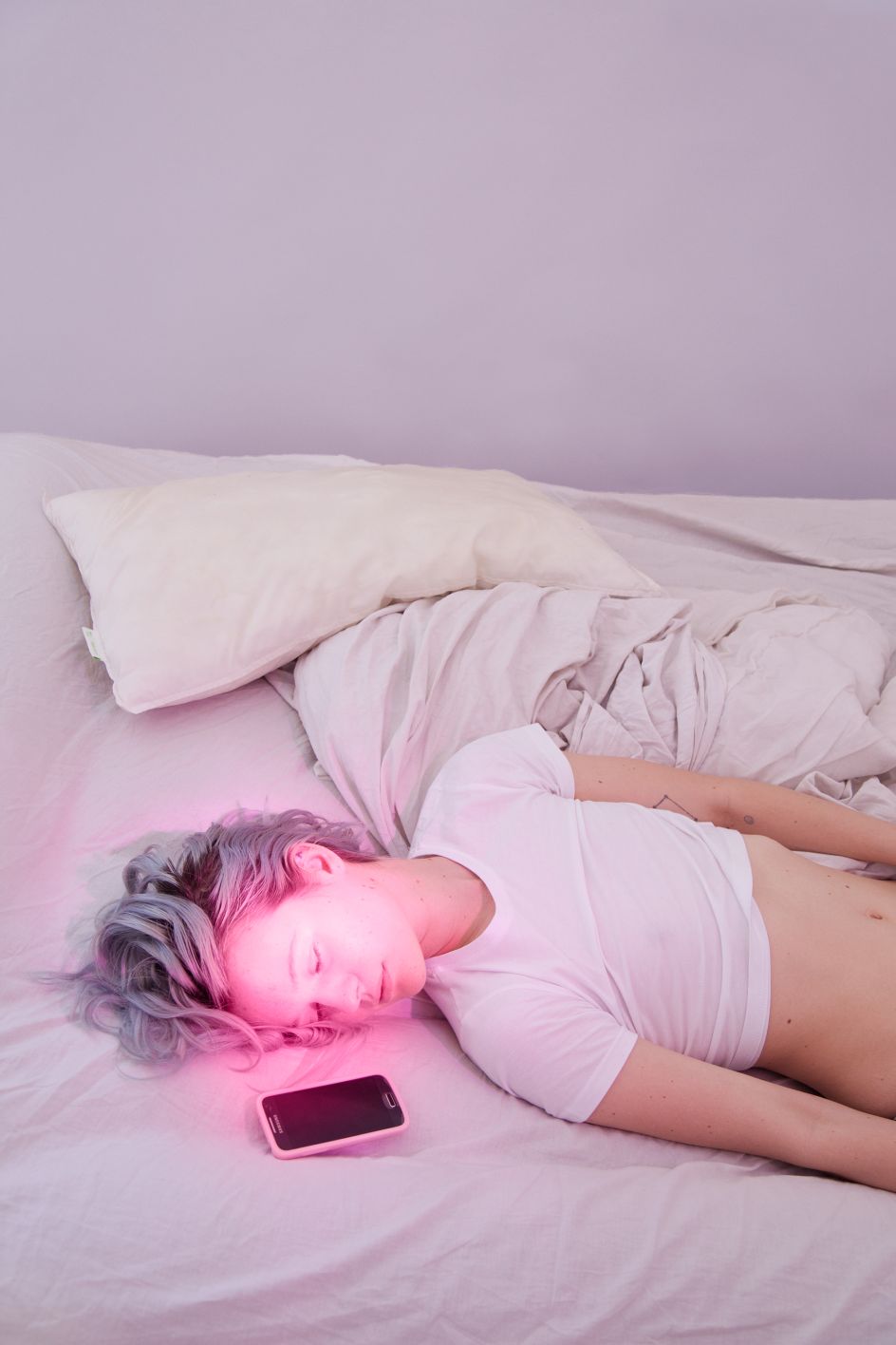 Arvida Byström, From the series Alone Online © Arvida Byström