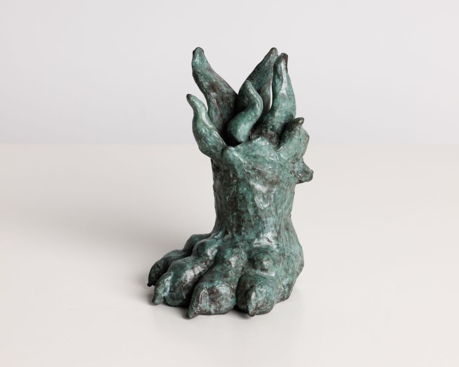 V.I.T.R.I.O.L Patinated Bronze, 2022 © Chantal Powell