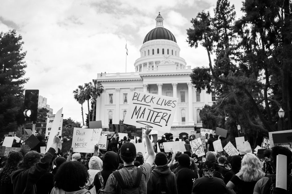 From the series, Resist © Taylor Alarcón