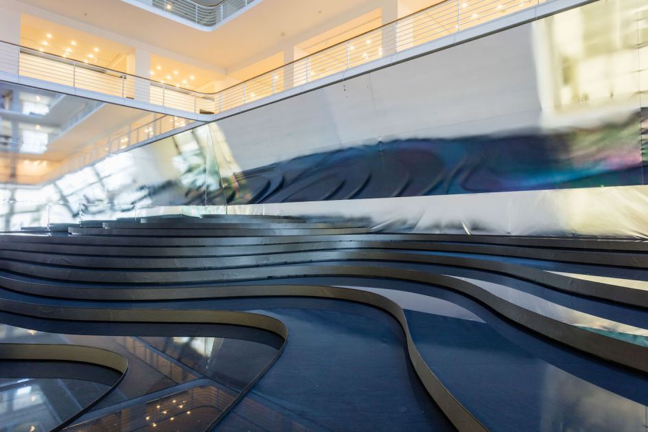 Touch of Time, Magdalena Jetelová