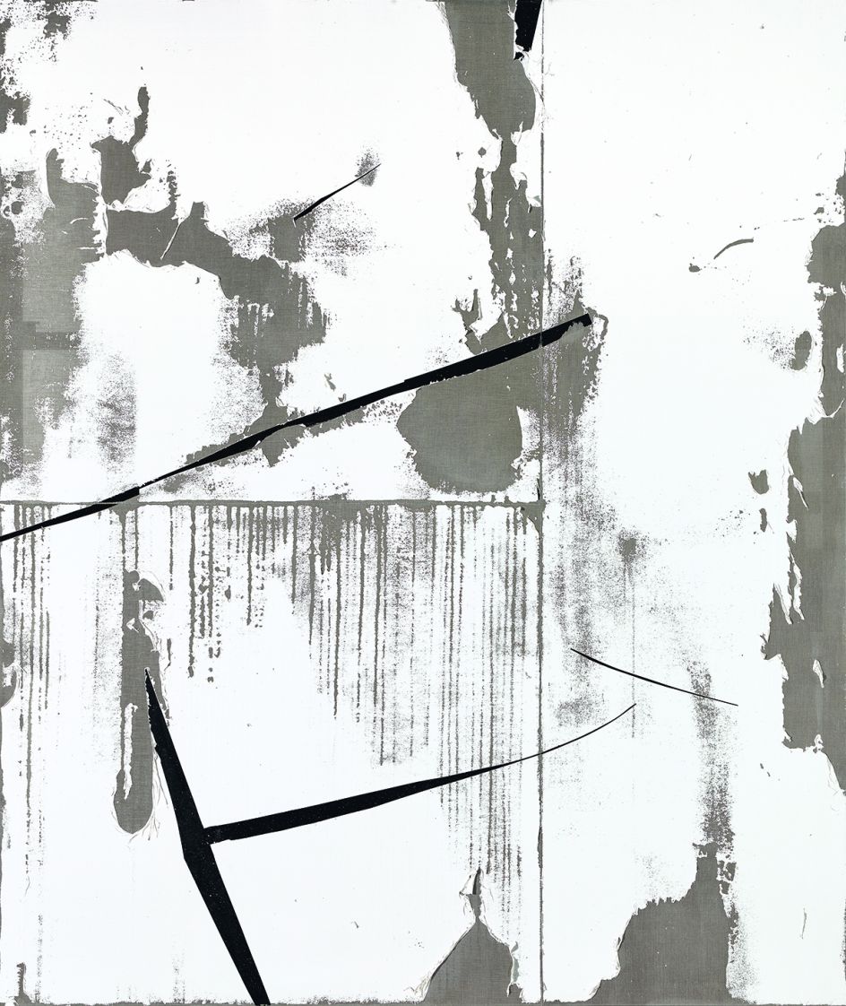 Secundino Hernández Untitled, 2017 Acrylic, rabbit skin glue, chalk, calcium carbonate and titanium white on linen 311 x 261 x 4 cm 122 1/2 x 102 3/4 x 1 5/8 in Courtesy the Artist and Victoria Miro, London © Secundino Hernández