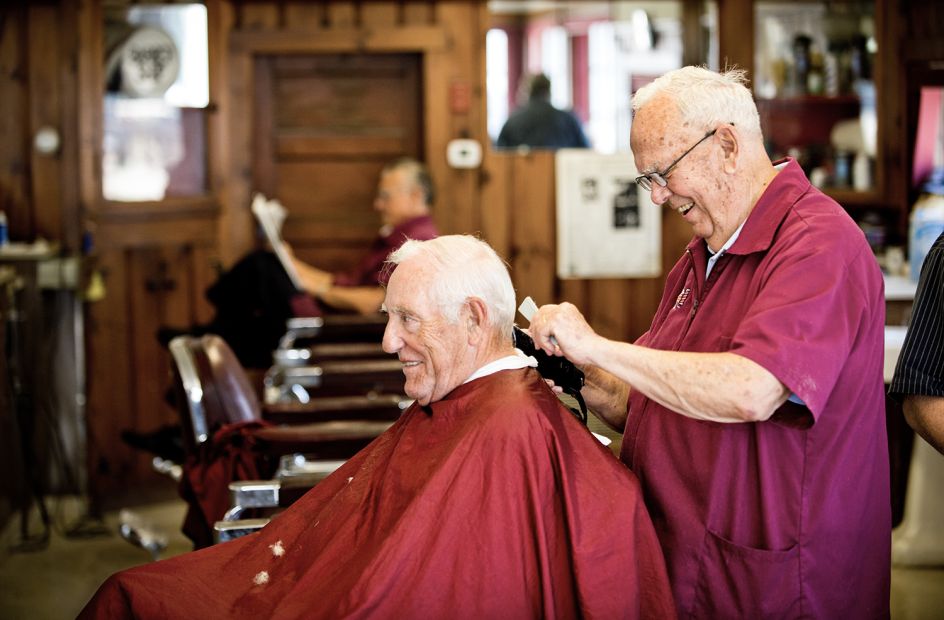 McLean's Barbershop, Hyannis, Massachusetts © Rob Hammer