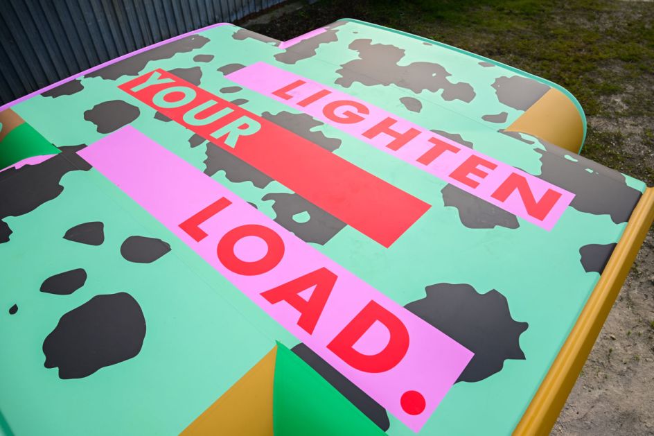 Details of Juicy Booth © Annie Frost Nicholson. Photography: John Sturrock