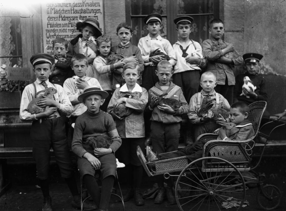 ©Estate of Käthe Buchler – Museum für Photographie Braunschweig/ Deposit Stadtarchive Braunschweig