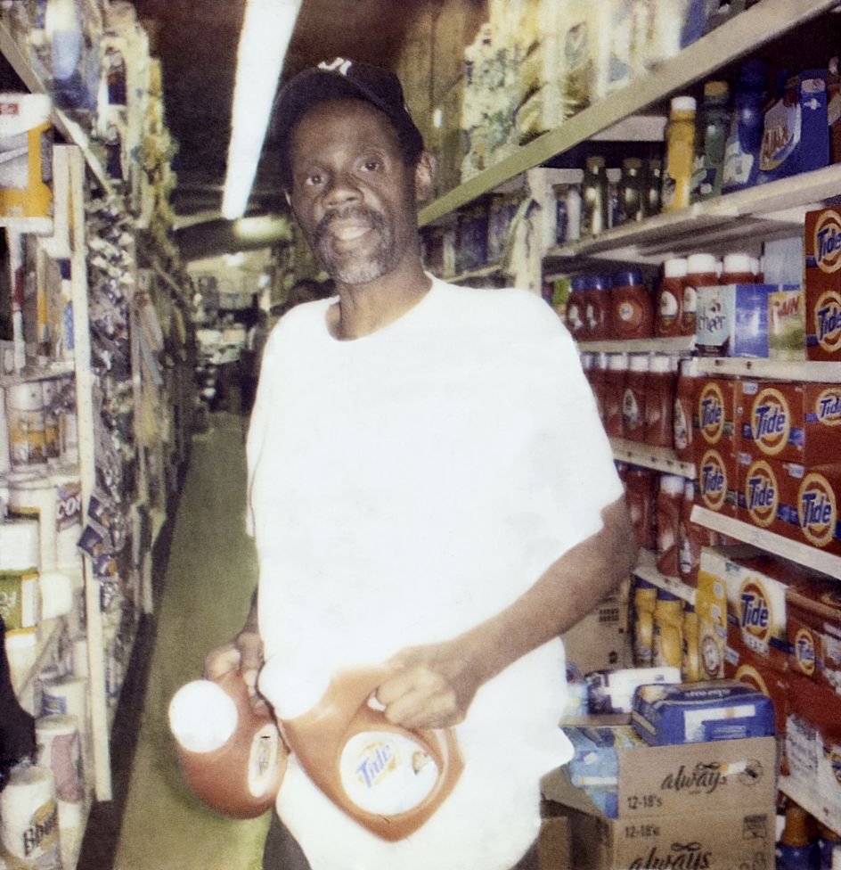 Mohamed Bourouissa Unknown #15 From the series SHOPLIFTERS, 2014 © Mohamed Bourouissa, Kamel Mennour, Paris & London and Blum & Poe, Los Angeles