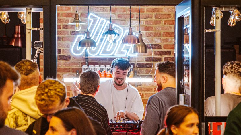 Earthling Studio enhances Jubel's 'dangerously refreshing' proposition