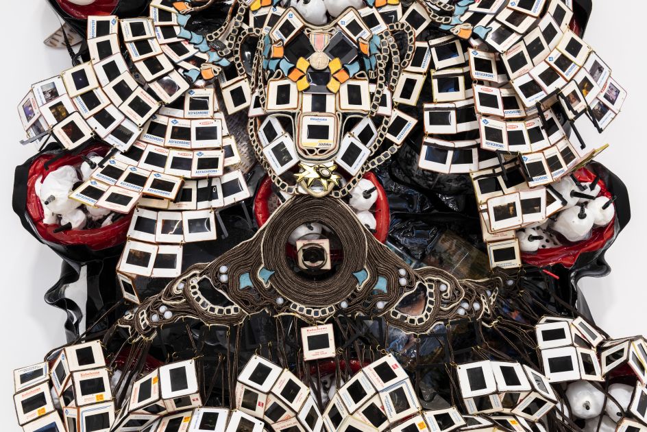 © Alicia Piller, America herself. Music of fragments. Void of course. (detail 1), 2015 - 2019, Mixed Media