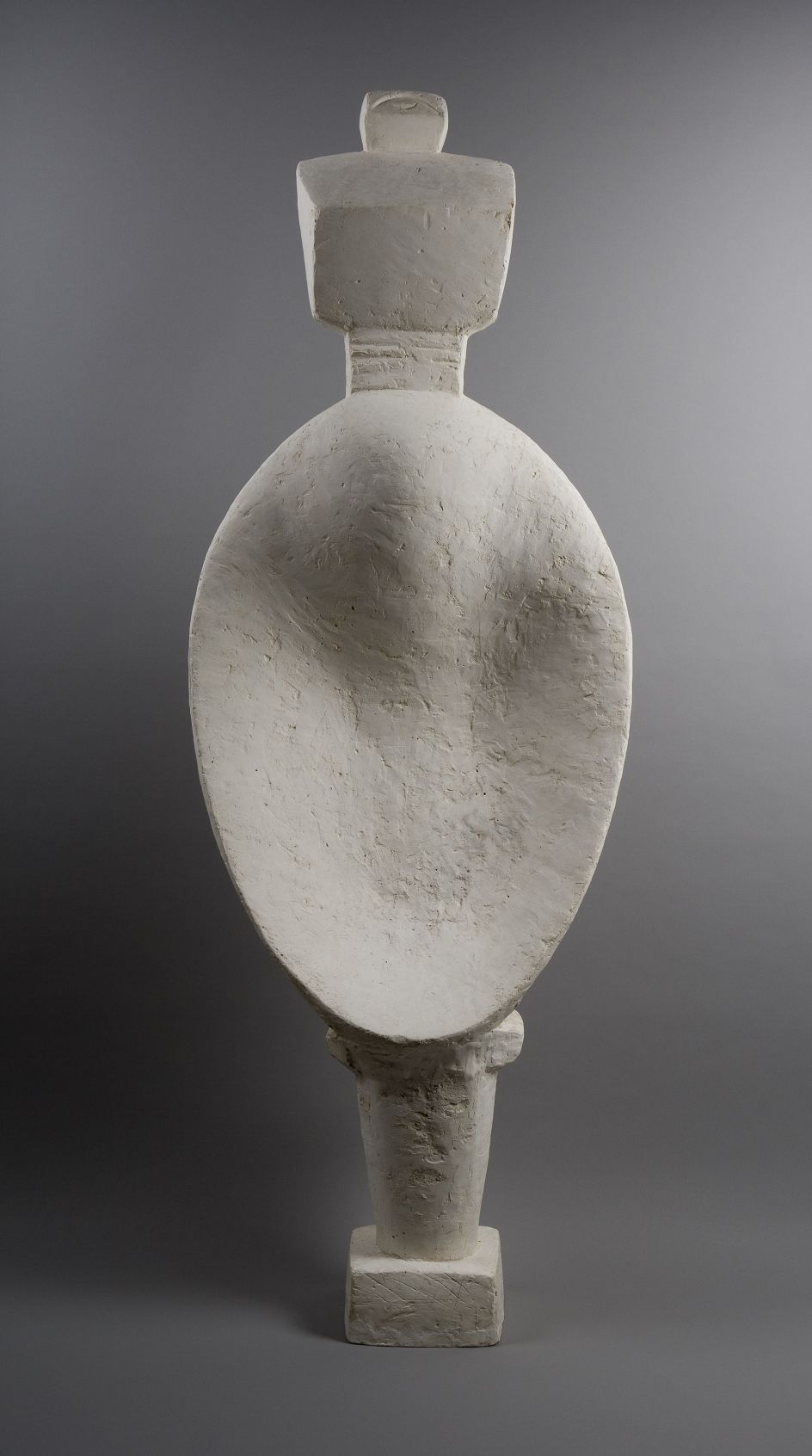 Spoon Woman 1927 Plaster 146.5 x 51.6 x 21.5 cm Collection Fondation Alberto et Annette Giacometti, Paris © Alberto Giacometti Estate, ACS/DACS, 2017
