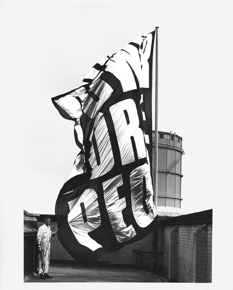 Rose Finn-Kelcey, Power for the People. Documentation Photograph #1, 1972