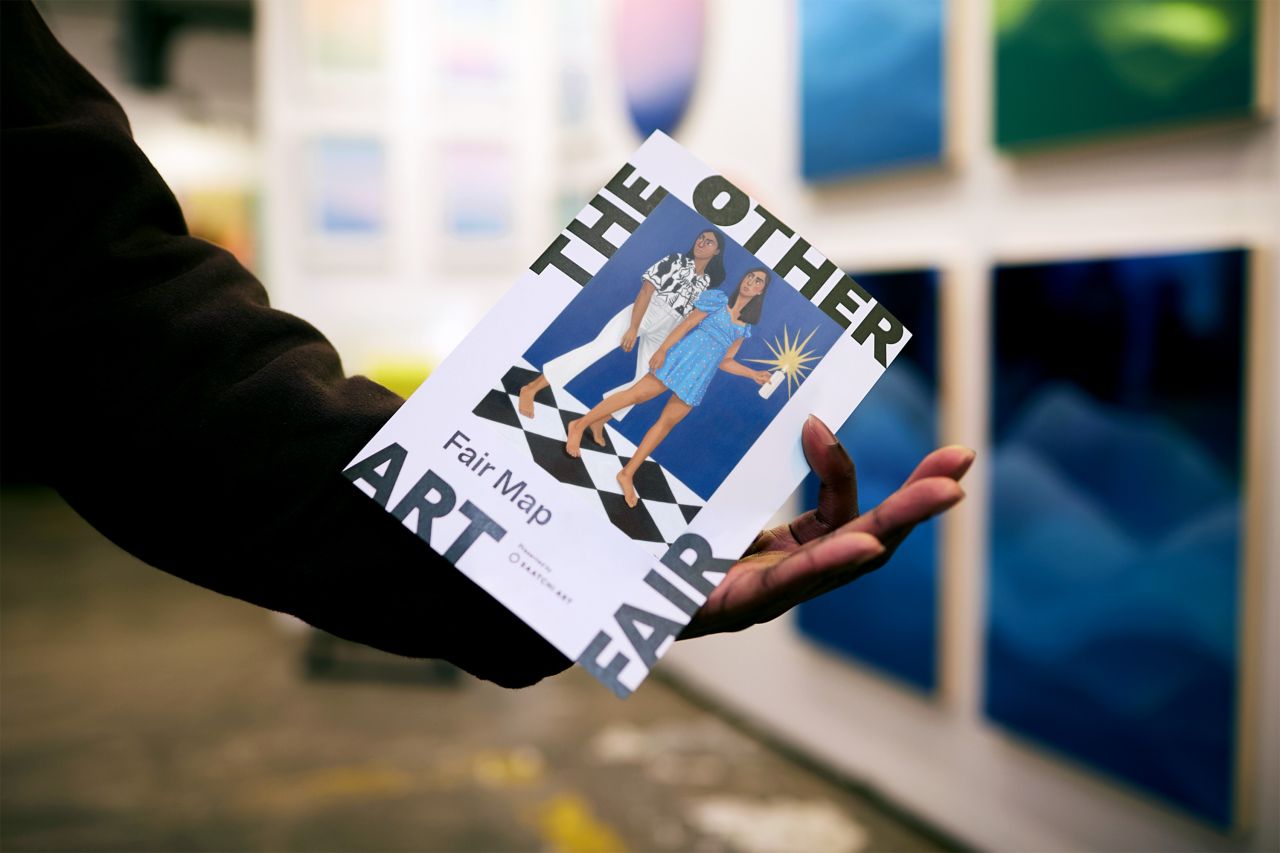 A simple colour scheme lets the work speak for itself