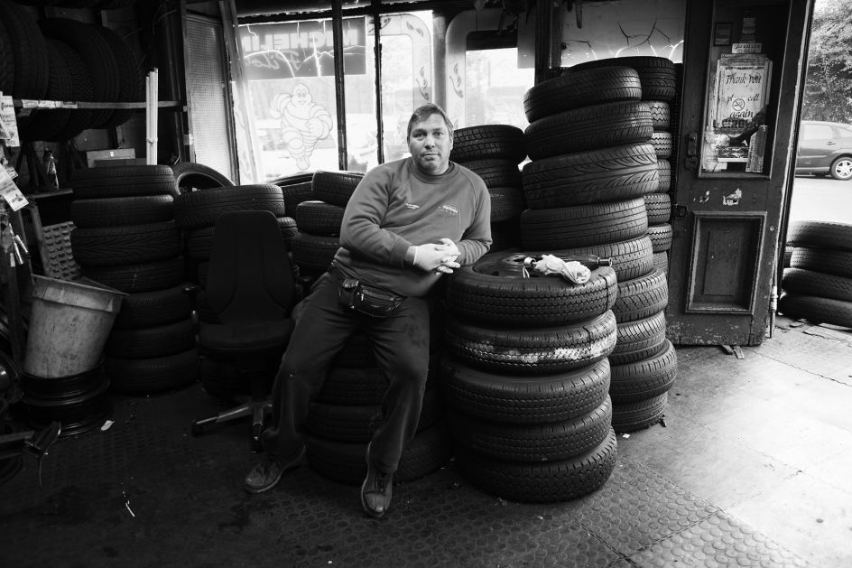 Steve, the owner of a former shop he and his family ran for 50 years. Chatsworth Road, Hackney - 2010