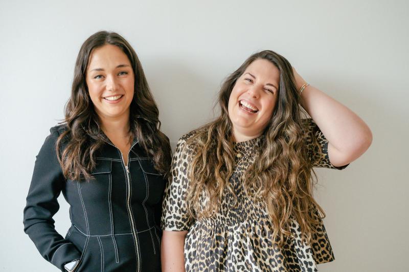 لسنا هنا لنستجدي مقعدًا: هكذا أسستا فيكتوريا مونتغمري وتاميرا هامدن Women in Brand