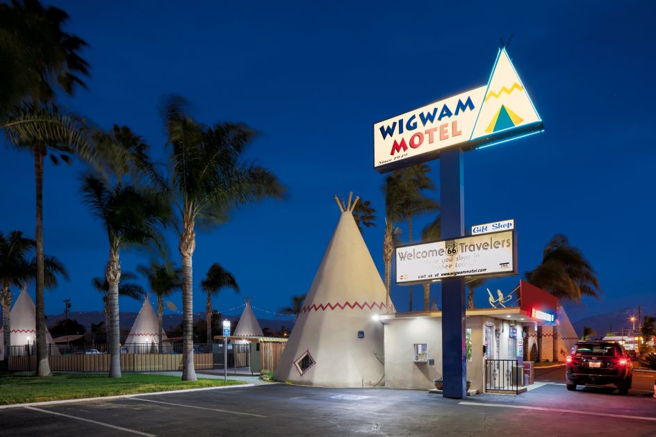 Wigwam Motel © Ashok Sinha
