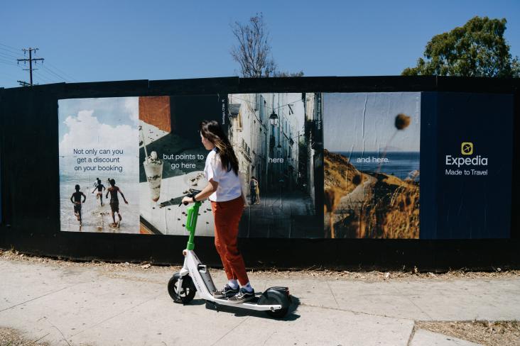 Aeonik in use for Expedia