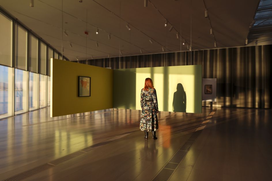 Thomas Demand: Mundo de Papel. Centro Botín, Installation view. Photo: Belen de Benito