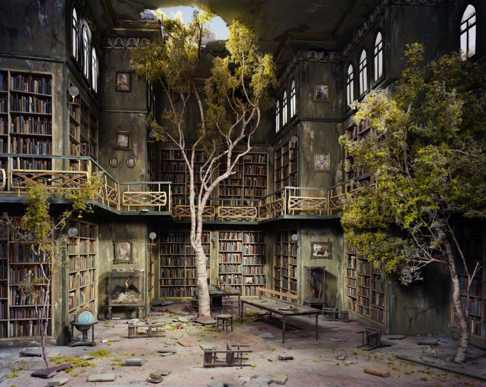 © Lori Nix and Kathleen Gerber