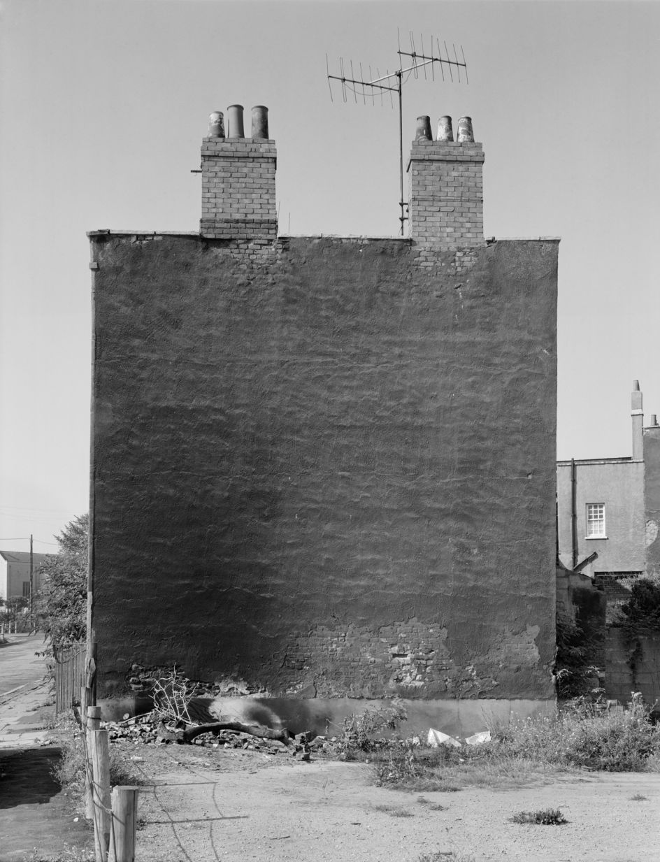 Canon’s Marsh Goods Station 1978 © Jem Southam Bathurst Parade 1979 © Jem Southam