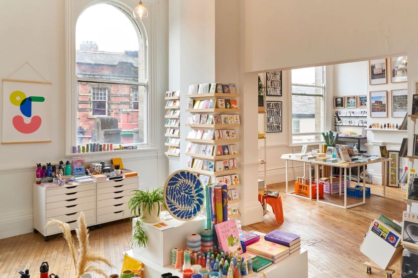 [Colours May Vary](https://coloursmayvary.com/)