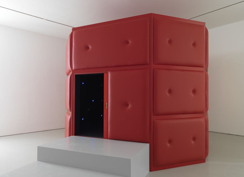 Tatsuo Miyajima, Life Palace (tea room), 2013 © Tatsuo Miyajima; Courtesy Lisson Gallery