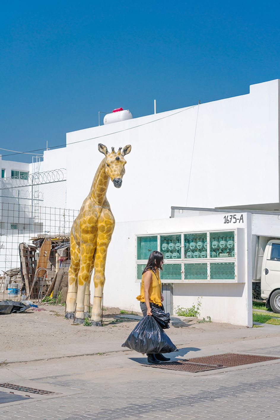 Resignation, Mexico © Diana Karklin / Schilt Publishing