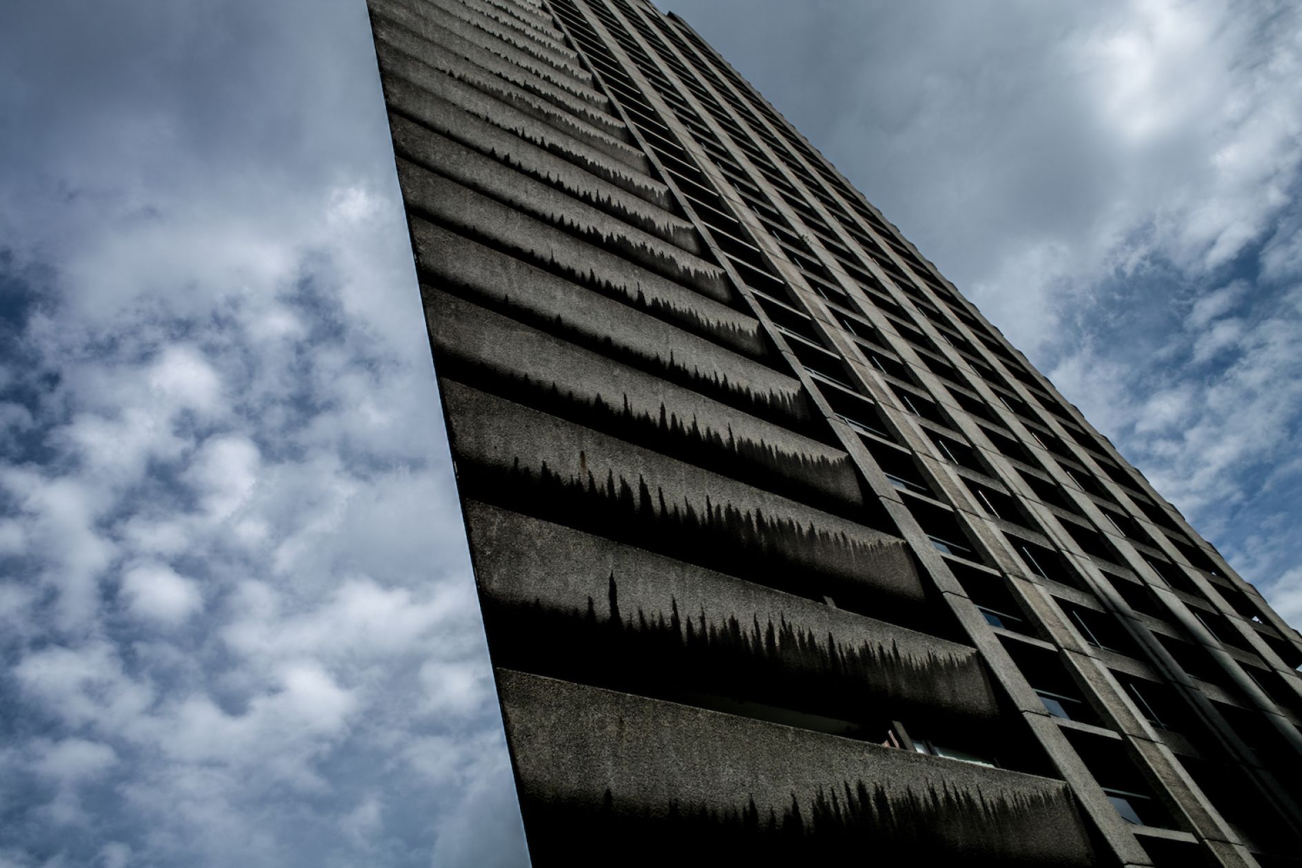 London Falling: capturing dystopian and surreal cityscapes in the UK ...