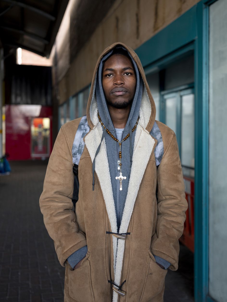 Looking for Sandwell © Niall McDiarmid