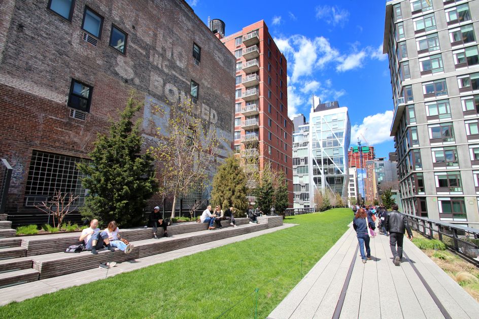 The High Line – Image licensed via Adobe Stock