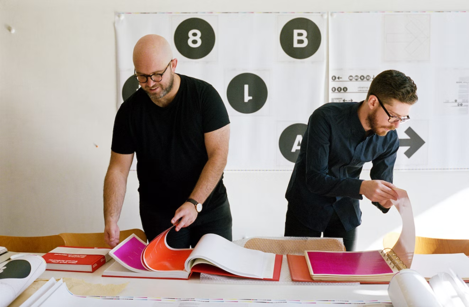 Jesse Reed of Order (right)