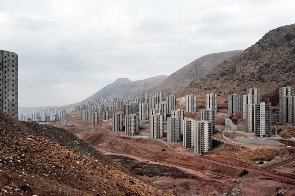 From Paradise City © Sebastien Cuvelier