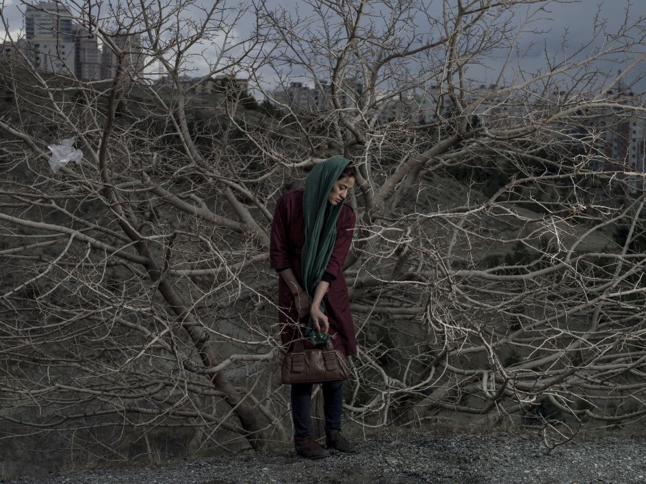 Portrait of Somayyeh. 2014 IRAN. Teheran © Newsha Tavakolian/Magnum Photos