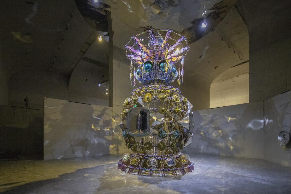 Wallace Chan 'Vessels of Other Worlds' photograph by Tian Fangfang © 2026