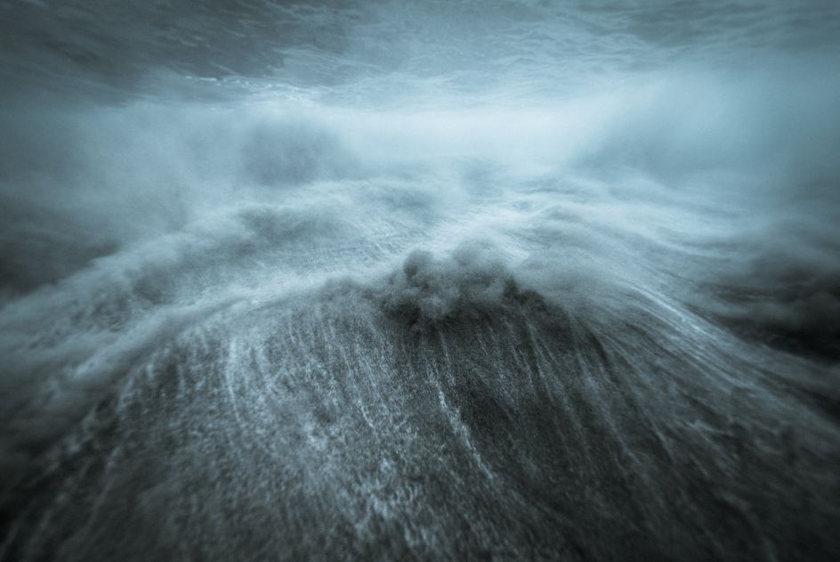 The New Dawn © Jean-Marie Ghislain, www.lumas.com