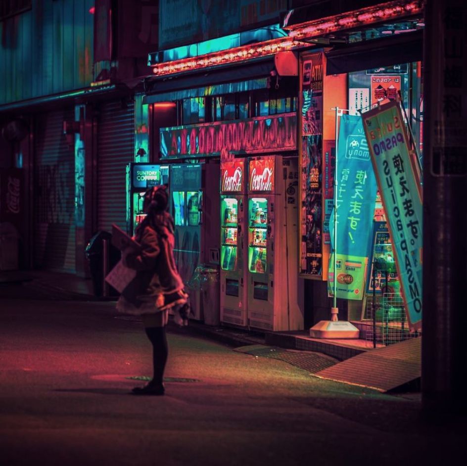 Photographer captures the bewitching, neon beauty of Tokyo on a dark ...