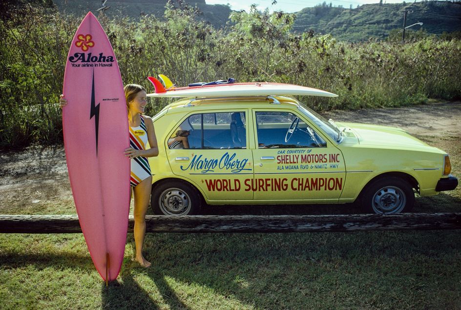 Margo Godfrey Oberg, Sunset Beach, Oahu, Hawaii 1977 – Photo © Jeff Divine