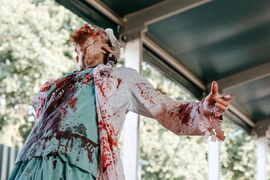 Doctor Zombie © Zomblogalypse . Photography by Esme Mai