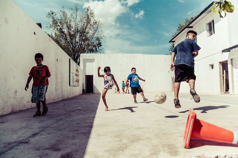 Sebastian Gil Miranda, Campaign Photographer of the Year France, 2015