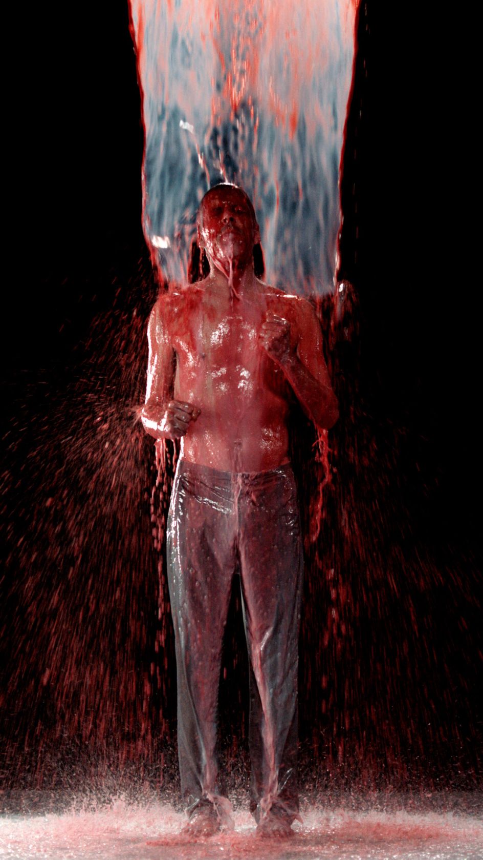 Inverted Birth, 2014 Video/sound installation 8:22 minutes Performer: Norman Scott Courtesy Bill Viola Studio © Bill Viola Photo: Kira Perov