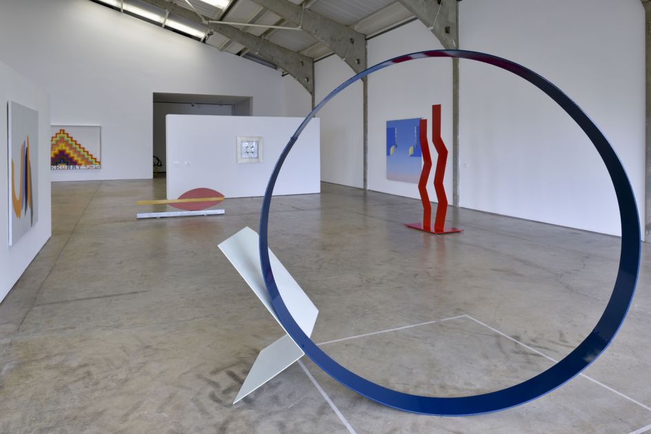 Kaleidoscope: Colour and Sequence in 1960s British Art, installation views at Longside Gallery, Yorkshire Sculpture Park © artists and estates. Photo: Jonty Wilde