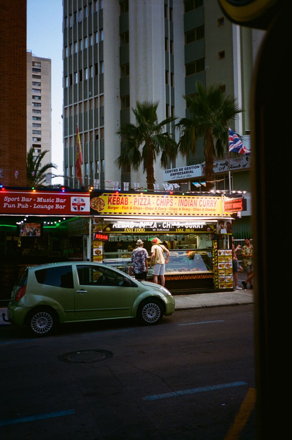 The photos take Oliver back to the early 00's in his mind