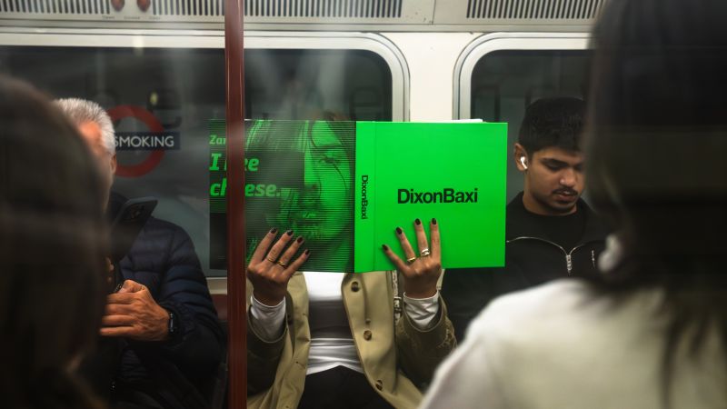 داخل ريمكس:
رسالة حب فوضوية ورائعة بطول ٥٠٠ صفحة
من ديكسون باكسي حول فنّ صناعة الأشياء